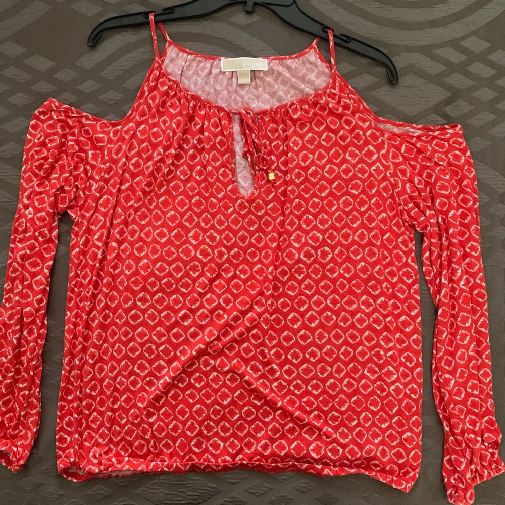 Used MK cold shoulder top in great condition